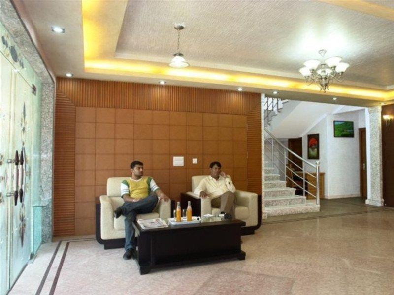 Indira International Inn Nuova Delhi Esterno foto